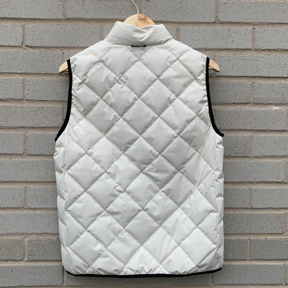 Aape Vest - Picture 7 of 16